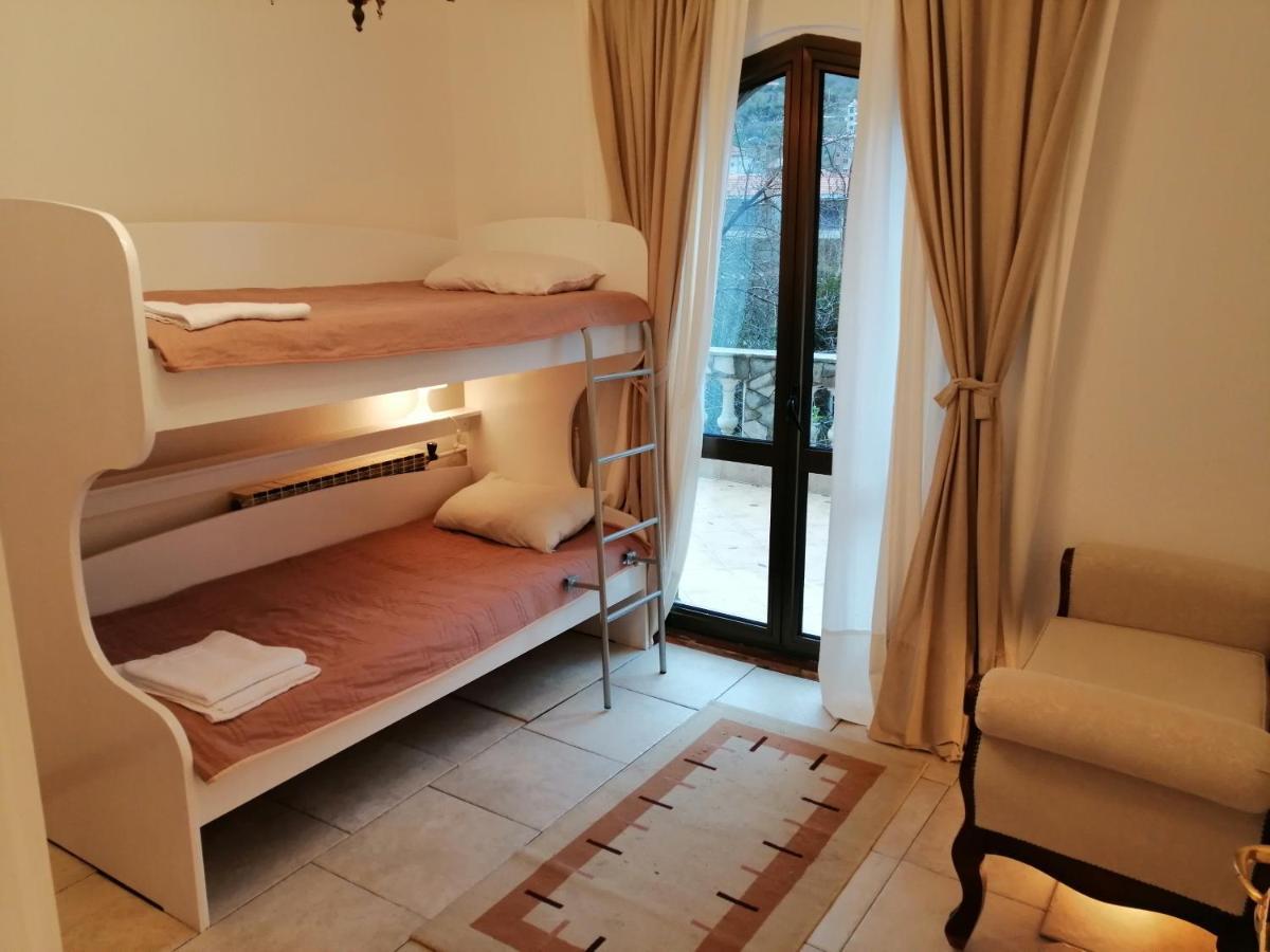 Villa D'Amore Montenegro Morinj Bagian luar foto